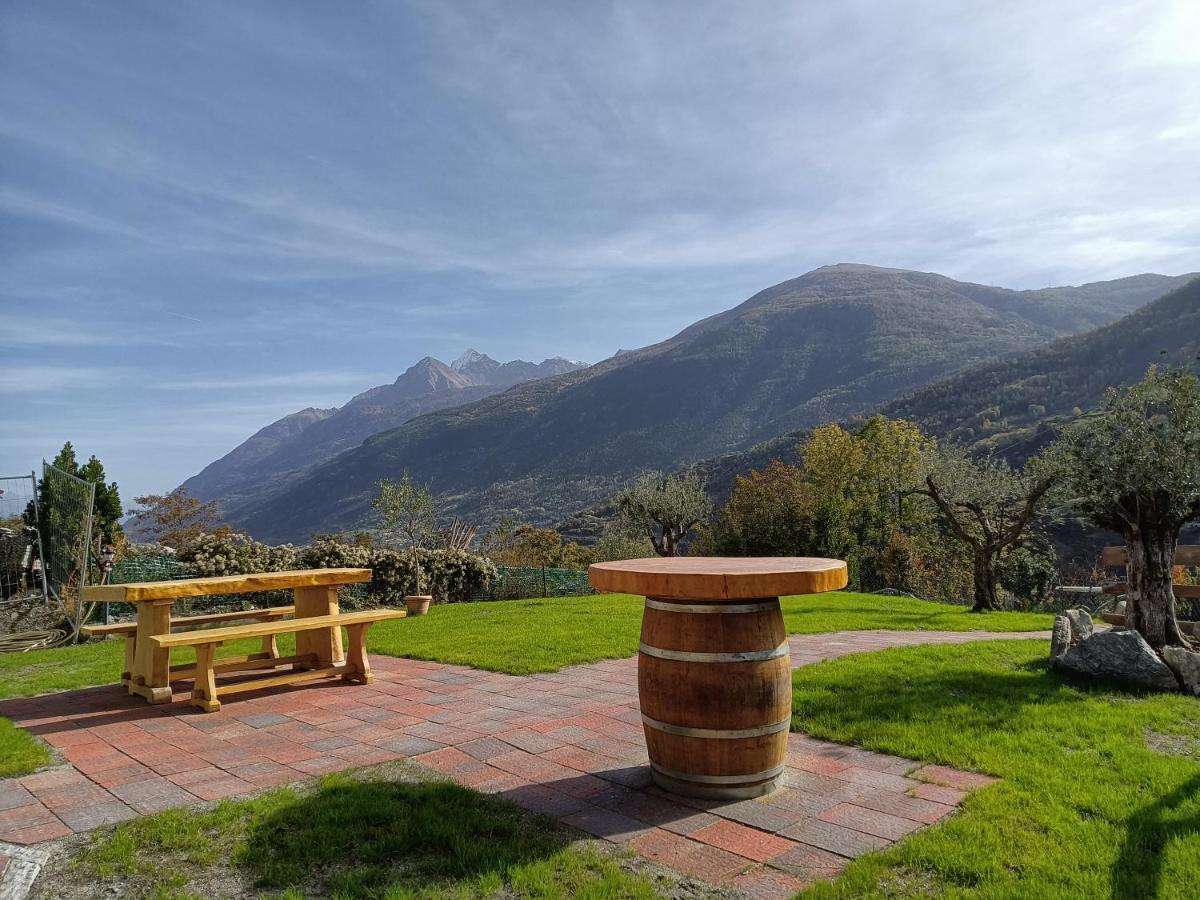 Le Temps Retrouve - Casa Tipica Con Giardino Villa Villeneuve Eksteriør bilde