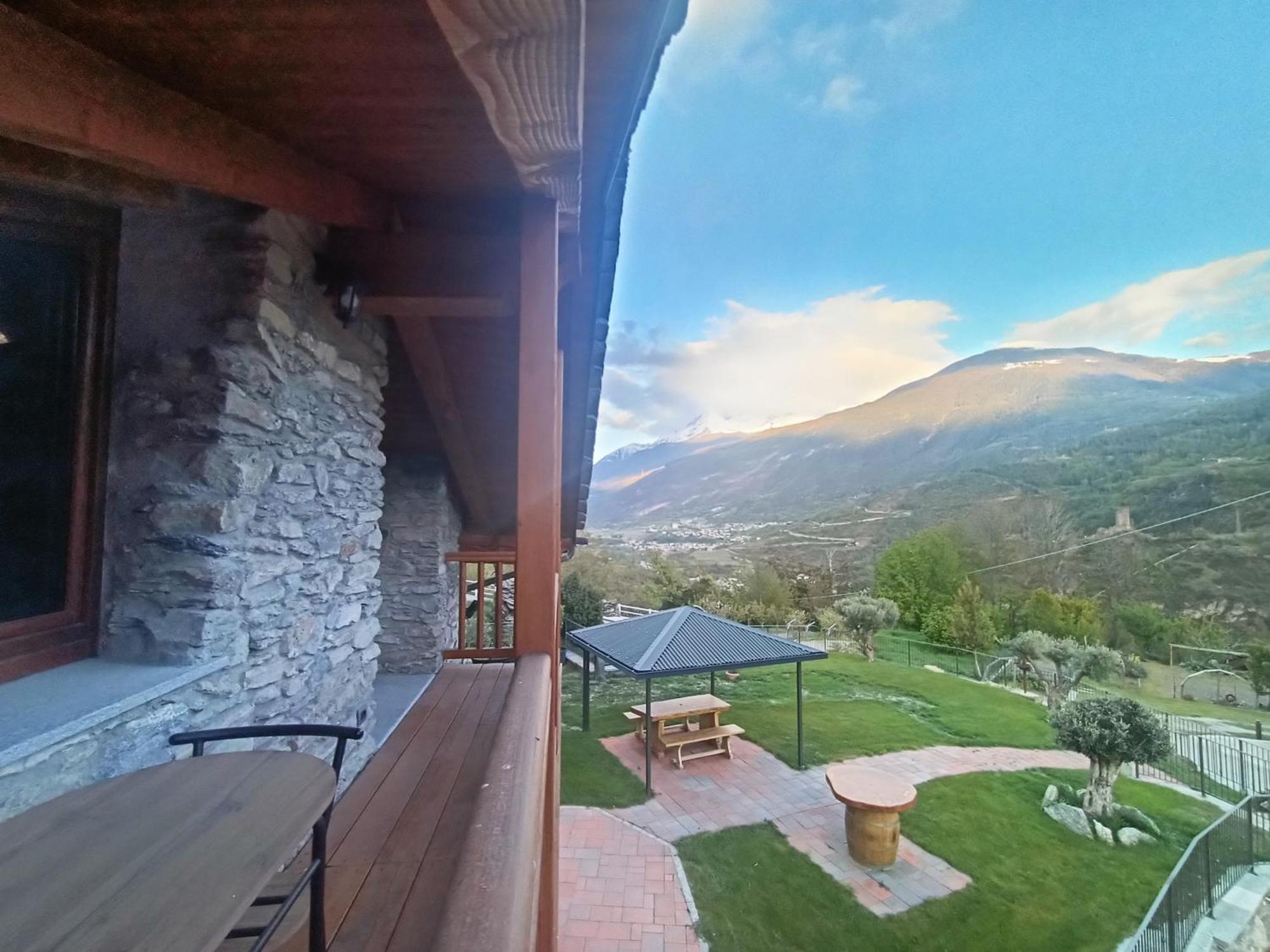 Le Temps Retrouve - Casa Tipica Con Giardino Villa Villeneuve Eksteriør bilde
